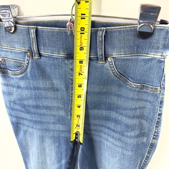 Spanx Flare Jeans Womens Small SPANXshape EveryWear Pull On Stretch Shaping - Picture 10 of 13